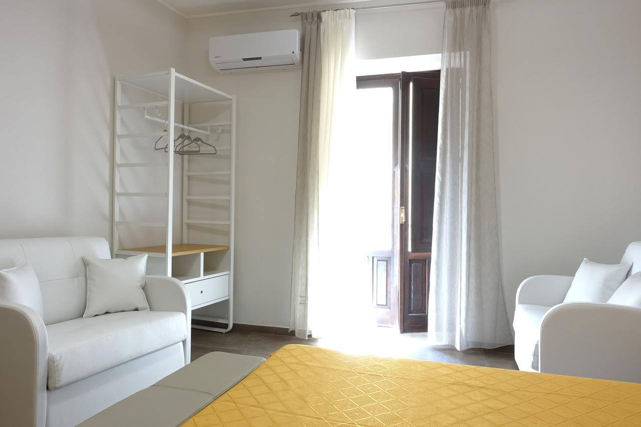 BB Opera Dei Pupi Bed & Breakfast Syracuse Exterior foto