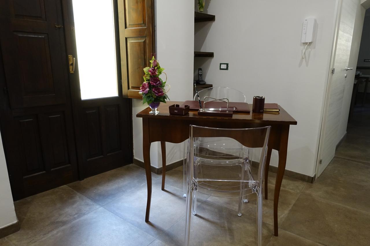 BB Opera Dei Pupi Bed & Breakfast Syracuse Exterior foto