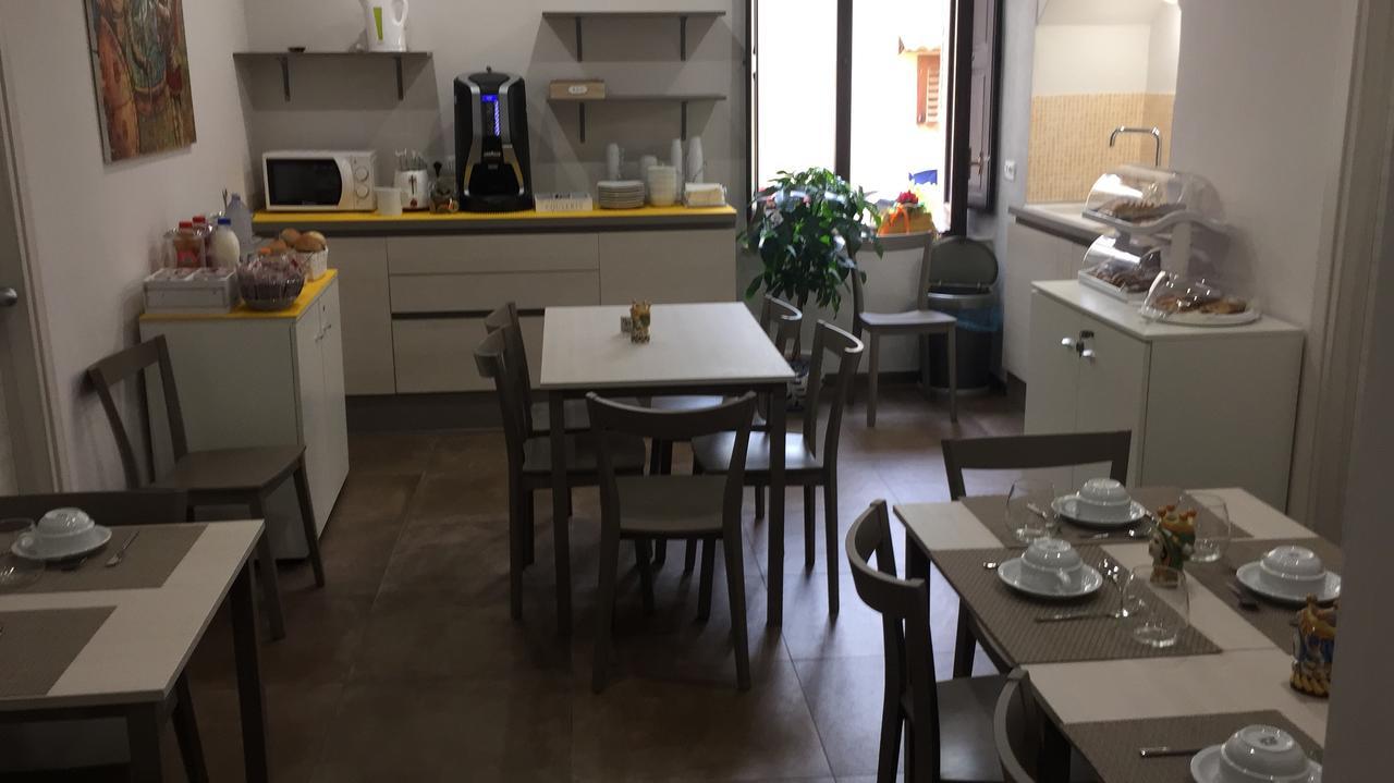 BB Opera Dei Pupi Bed & Breakfast Syracuse Exterior foto
